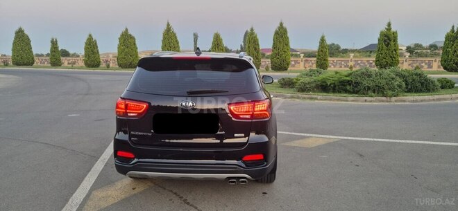 Kia Sorento-5