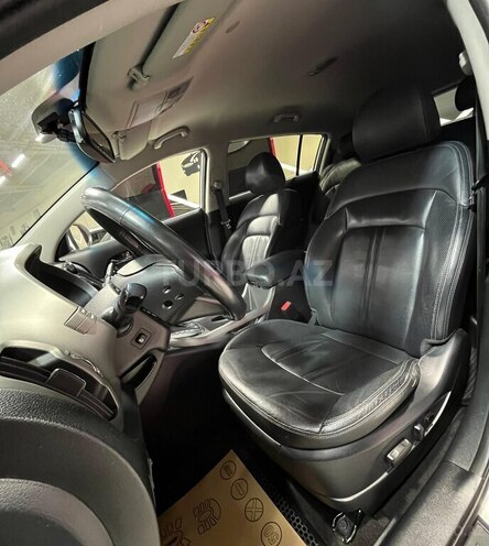 Kia Sportage-16