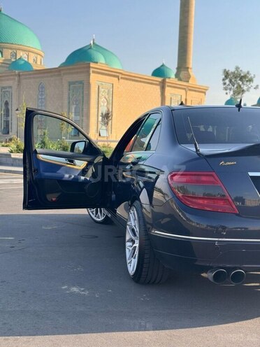 Mercedes C 180 2008, 266,900 km - 1.8 л - Naxçıvan