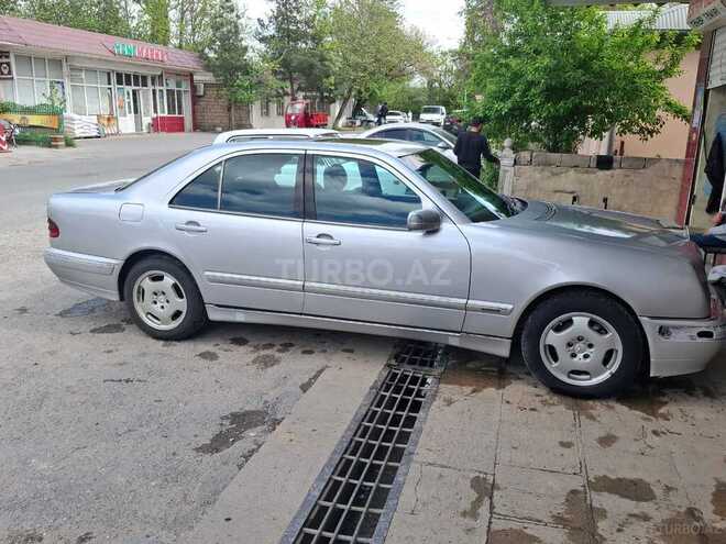 Mercedes E 220 d 1996, 450,000 km - 2.2 l - Kürdəmir