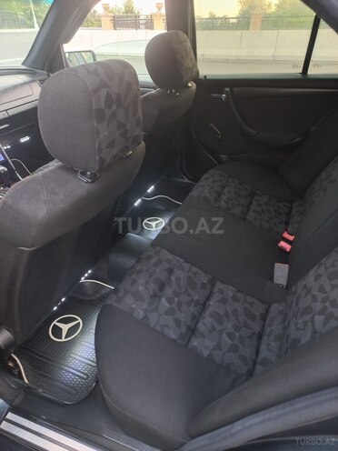 Mercedes C 180-5