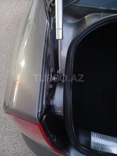 Volkswagen Passat 2001, 189,000 km - 1.8 l - Bakı