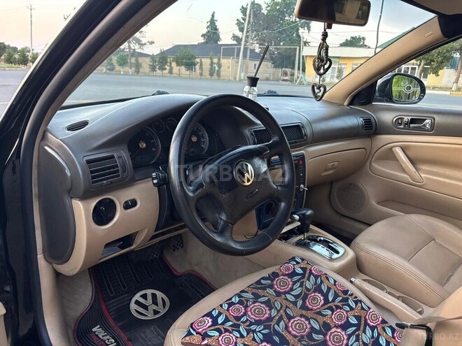 Volkswagen Passat 2004, 404,271 km - 1.8 l - Zərdab