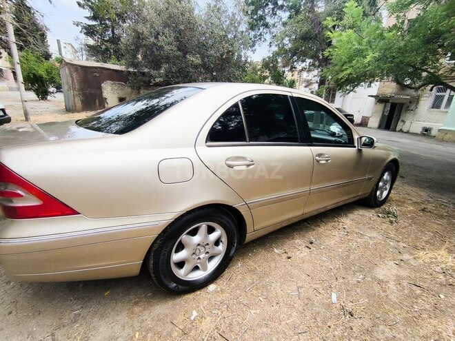 Mercedes C 180 2001, 389,230 km - 2.0 l - Bakı