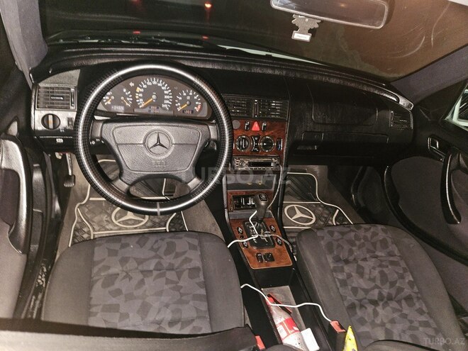 Mercedes C 180 1998, 219,000 km - 1.8 l - Bakı