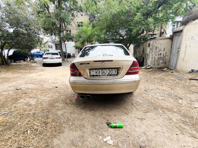 Mercedes C 180 2001, 389,230 km - 2.0 l - Bakı