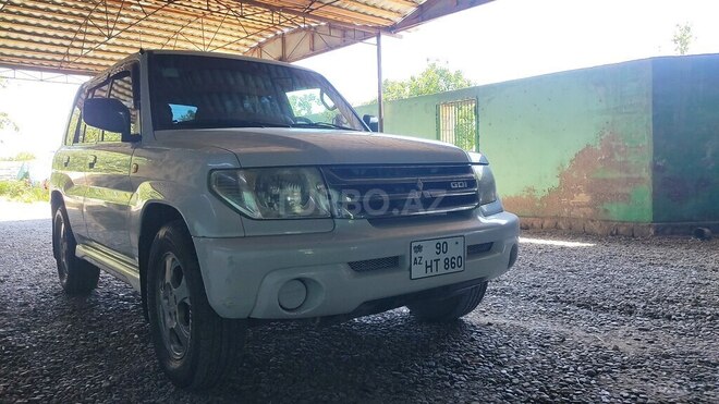 Mitsubishi Pajero io 2001, 189,000 km - 2.0 л - Bakı