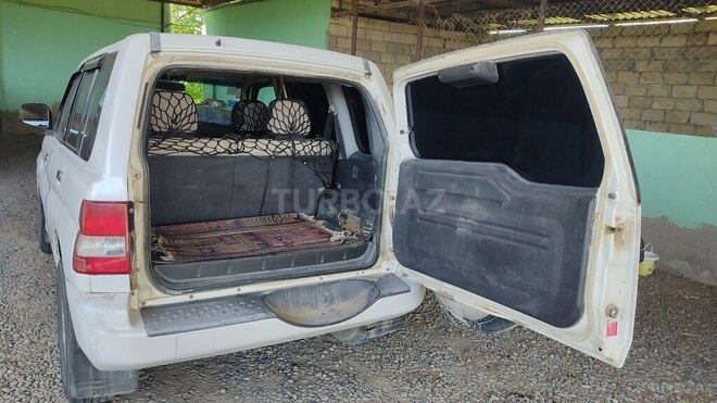 Mitsubishi Pajero io 2001, 189,000 km - 2.0 л - Bakı