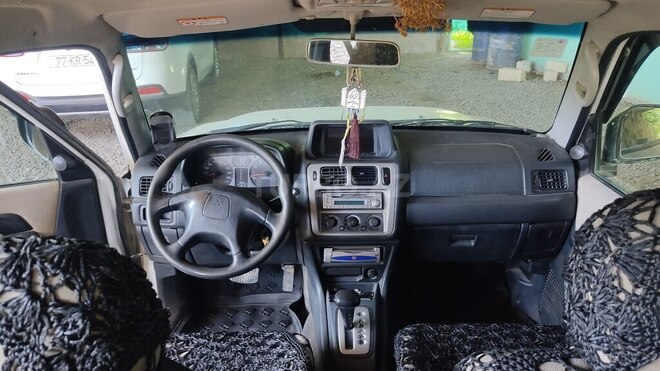 Mitsubishi Pajero io 2001, 189,000 km - 2.0 л - Bakı