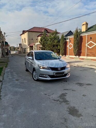 Changan Alsvin V7 2017, 83,033 km - 1.6 л - Bakı