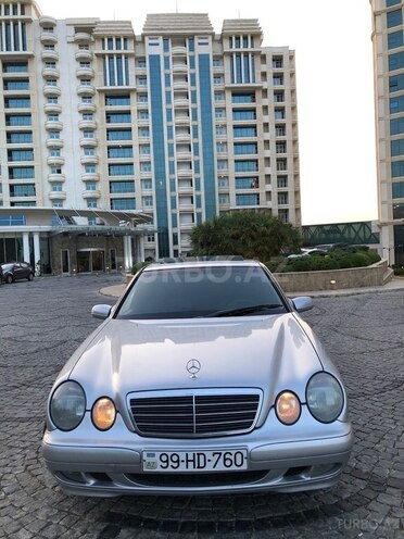 Mercedes E 220 d 1999, 490,000 km - 2.2 л - Bakı