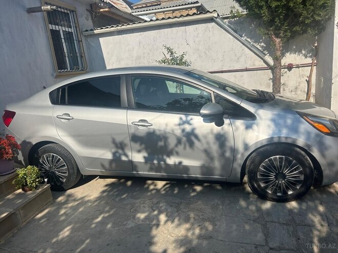 Kia Rio 2015, 233,355 km - 1.6 l - Bakı