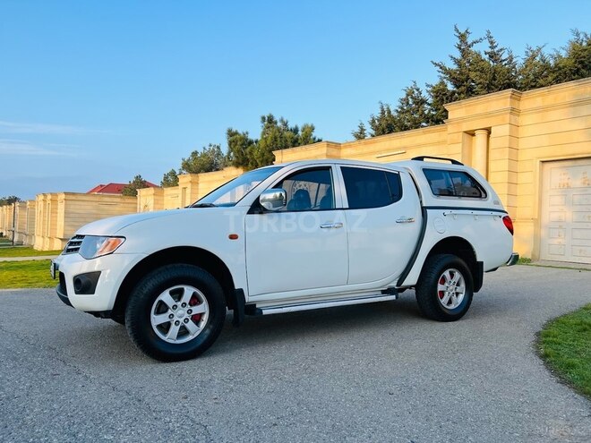 Mitsubishi L200 2008, 731,523 km - 2.5 l - Bakı