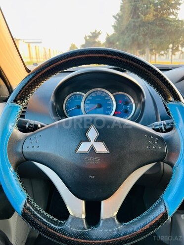 Mitsubishi L200 2008, 731,523 km - 2.5 l - Bakı