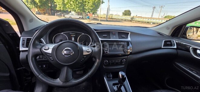 Nissan Sentra 2017, 165,000 km - 1.8 л - Bakı