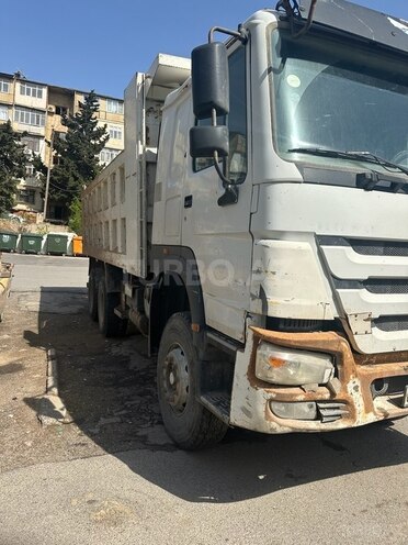 HOWO Sinotruk 2013, 350,000 km - 9.5 l - Bakı
