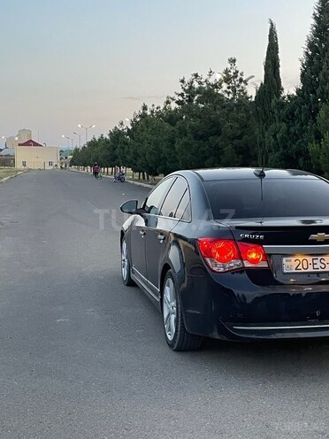 Chevrolet Cruze-5