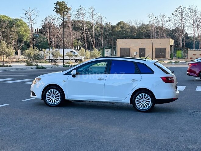 SEAT Ibiza-23