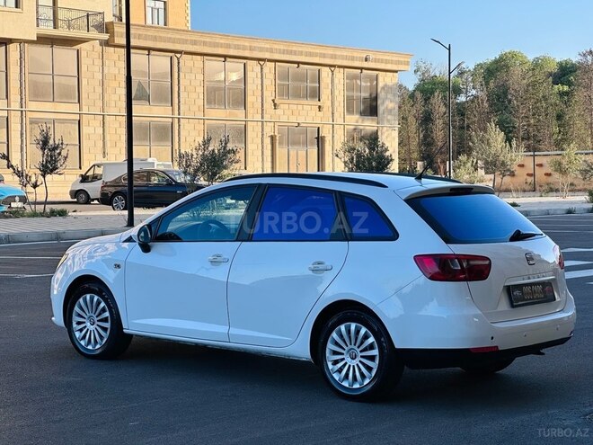 SEAT Ibiza-24