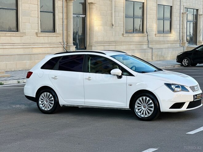 SEAT Ibiza-31