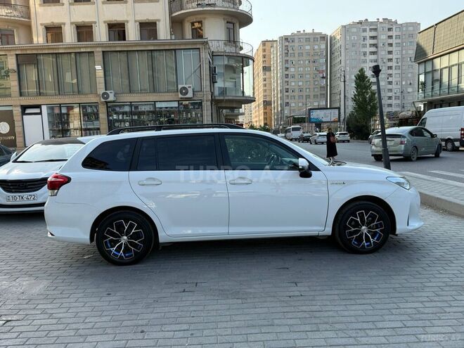 Toyota Corolla Fielder 2021, 103,000 km - 1.5 l - Bakı