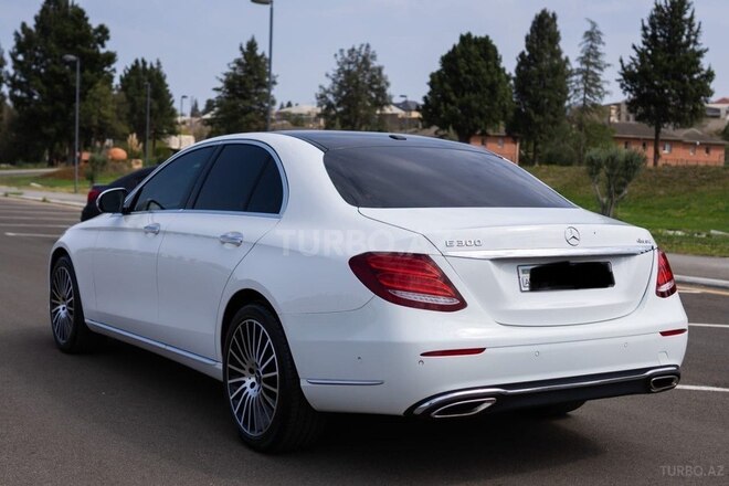Mercedes E 300 2017, 240,000 km - 2.0 л - Gəncə