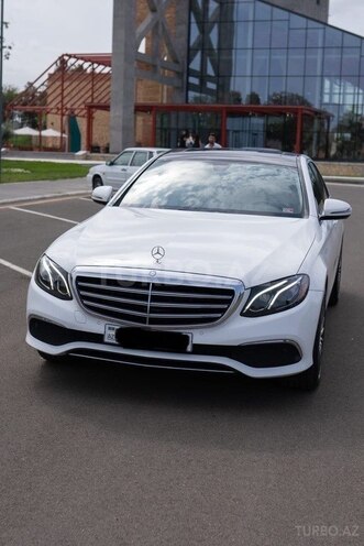 Mercedes E 300 2017, 240,000 km - 2.0 л - Gəncə