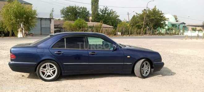 Mercedes E 240 1999, 555,555 km - 2.4 л - Naftalan