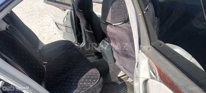 Mercedes E 240 1999, 555,555 km - 2.4 л - Naftalan