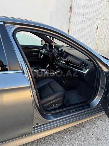 BMW 528-10