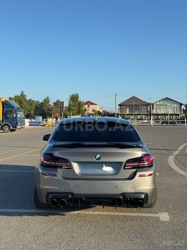 BMW 528-7