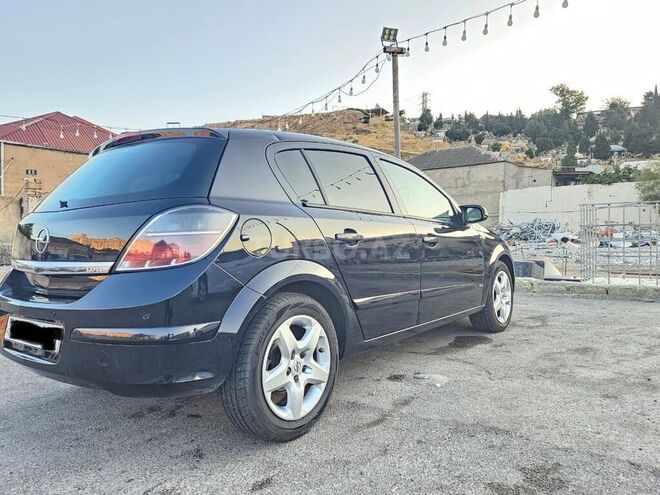 Opel Astra 2007, 330,000 km - 1.3 л - Bakı