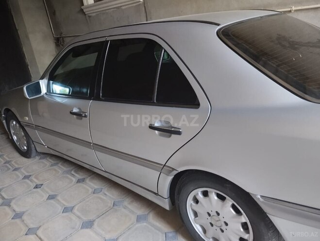Mercedes C 220 d 1999, 440,000 km - 2.2 l - Bakı