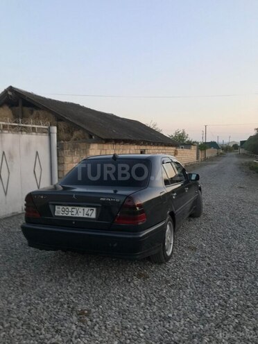 Mercedes C 240 1997, 450,000 km - 2.4 l - Kürdəmir
