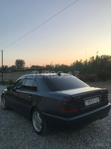 Mercedes C 240 1997, 450,000 km - 2.4 l - Kürdəmir