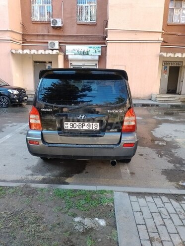 Hyundai Terracan 2004, 279,000 km - 2.9 l - Bakı
