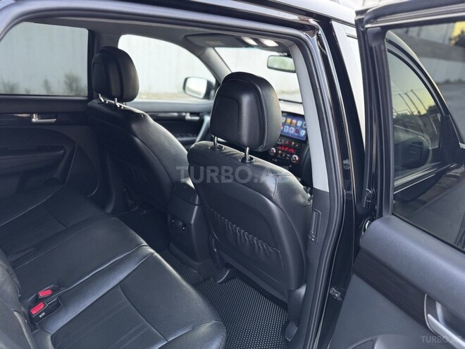Kia Sorento-17