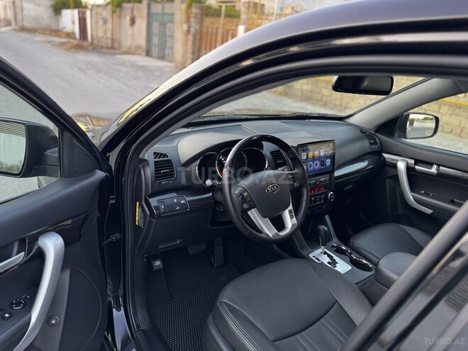 Kia Sorento-15
