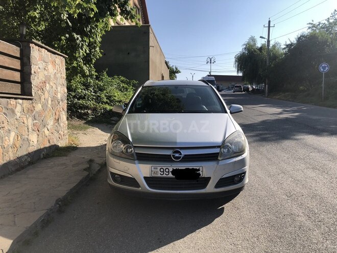 Opel Astra 2005, 298,000 km - 1.4 l - Qusar