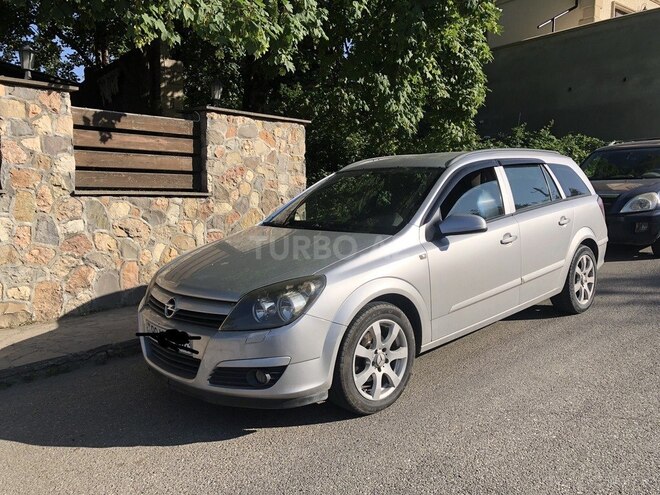 Opel Astra 2005, 298,000 km - 1.4 l - Qusar