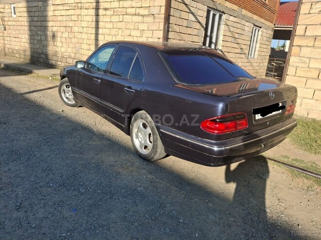 Mercedes E 270 2000, 480,000 km - 2.7 л - Bakı