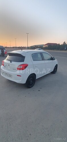 Mitsubishi Mirage 2019, 133,576 km - 1.2 л - Bakı