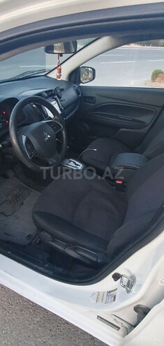 Mitsubishi Mirage 2019, 133,576 km - 1.2 л - Bakı