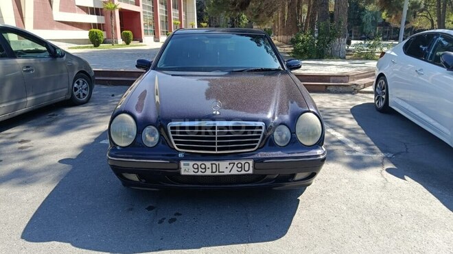 Mercedes E 270 2001, 344,000 km - 2.7 l - Sumqayıt