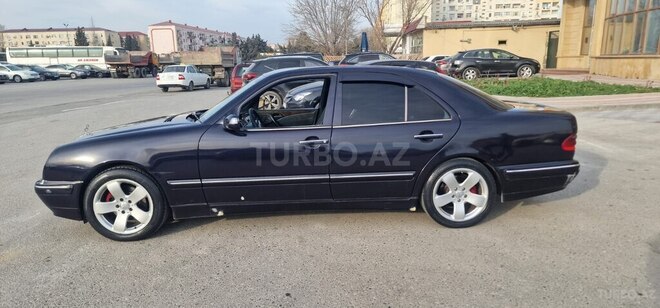 Mercedes E 270 2001, 344,000 km - 2.7 l - Sumqayıt