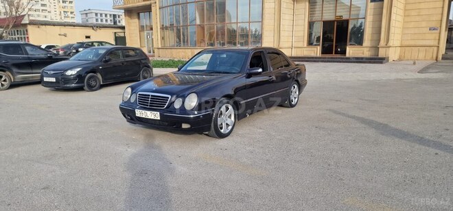 Mercedes E 270 2001, 344,000 km - 2.7 l - Sumqayıt