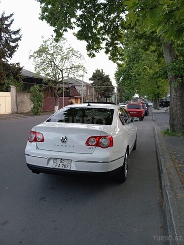 Volkswagen Passat 2008, 258,423 km - 2.0 l - Zaqatala