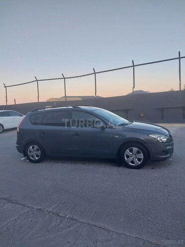 Hyundai i30 2009, 268,000 km - 1.6 л - Bakı
