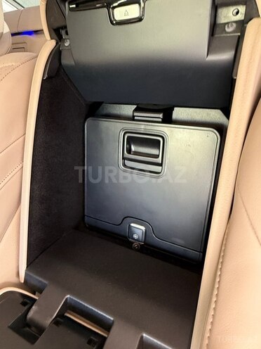 Mercedes  2015, 81,000 km - 5.5 l - Bakı