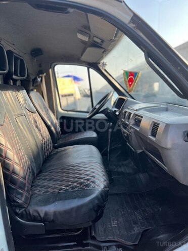 GAZ 330200 2000, 9,965,885 km - 2.4 l - Bərdə
